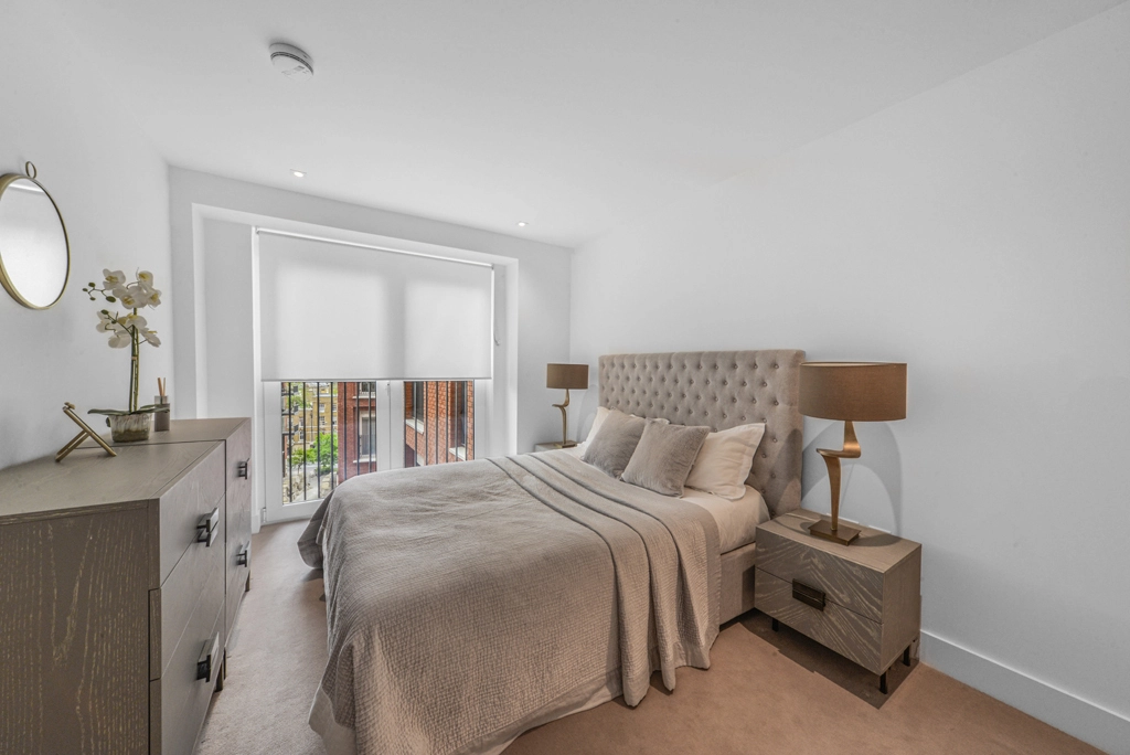 1 bedroom apartments/flats for sale in Exchange Gardens, Vauxhall - SW8 view 5