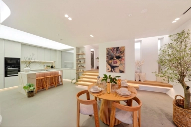 Vinery Way, Hammersmith - W6 view 3