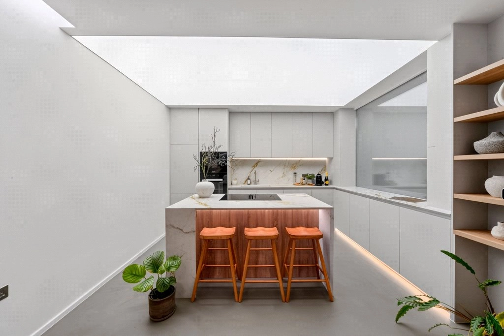 2 bedrooms apartments/flats for sale in Vinery Way, Hammersmith - W6 view 12