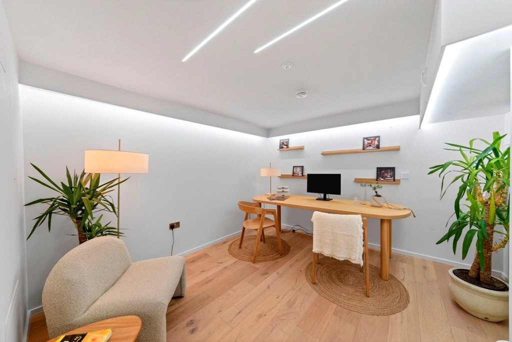 2 bedrooms apartments/flats for sale in Vinery Way, Hammersmith - W6 view 16