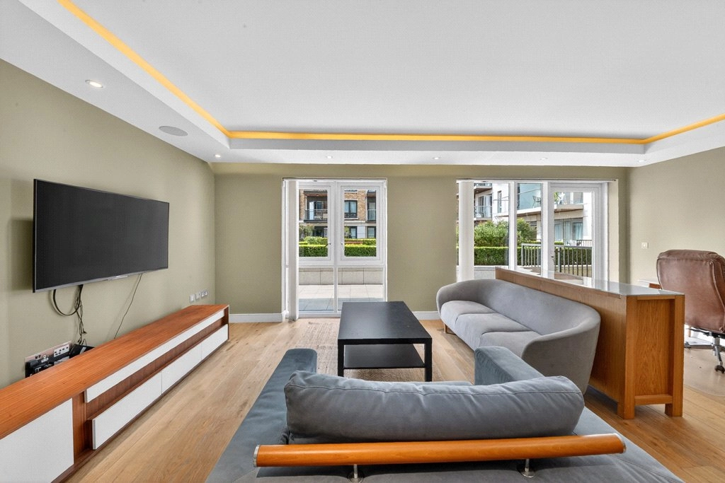 2 bedrooms apartments/flats for sale in Parr's Way, Hammersmith - W6 view 10