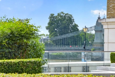 Parr's Way, Hammersmith - W6 view 8