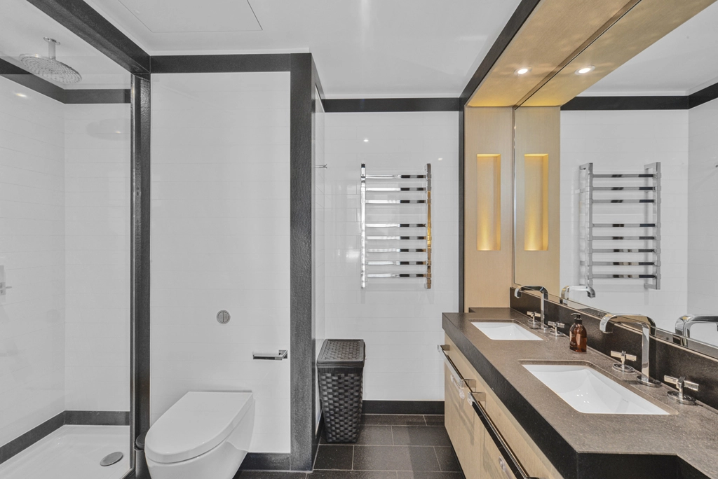 2 bedrooms apartments/flats for sale in Viaduct Gardens, Nine Elms - SW11 view 16