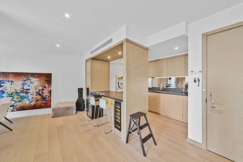 2 bedrooms apartments/flats for sale in Viaduct Gardens, Nine Elms - SW11 view 4
