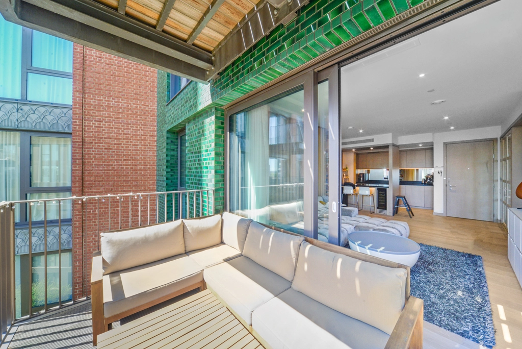 2 bedrooms apartments/flats for sale in Viaduct Gardens, Nine Elms - SW11 view 17