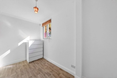 Becmead Avenue, Streatham - SW16 view 11