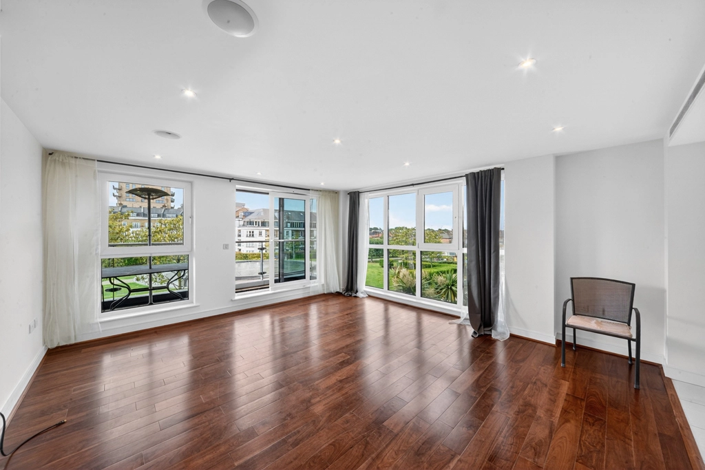 2 bedrooms apartments/flats for sale in Lensbury Avenue, Imperial Wharf - SW6 view 2