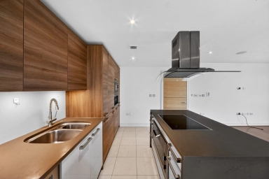 Lensbury Avenue, Imperial Wharf - SW6 view 3