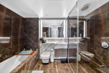 Carnation Way, Nine Elms - SW8 view 7