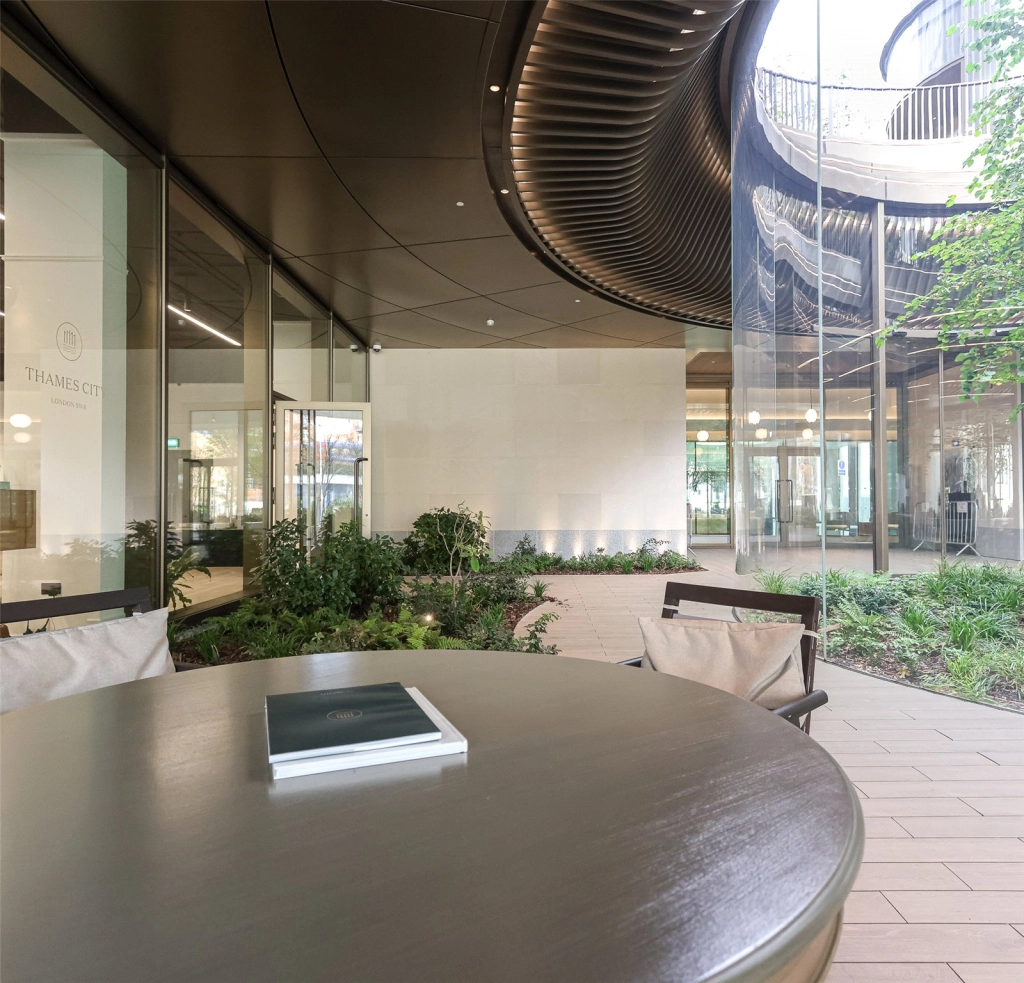 2 bedrooms apartments/flats for sale in Carnation Way, Nine Elms - SW8 view 23