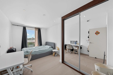 Hebden Place, Nine Elms - SW8 view 5