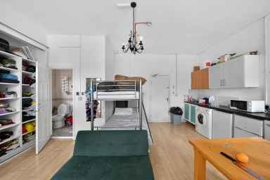 Stanthorpe Road, Streatham - SW16 view 14