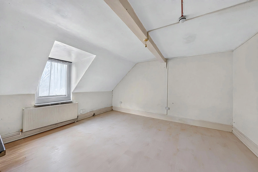 11 bedrooms apartments/flats for sale in Stanthorpe Road, Streatham - SW16 view 4