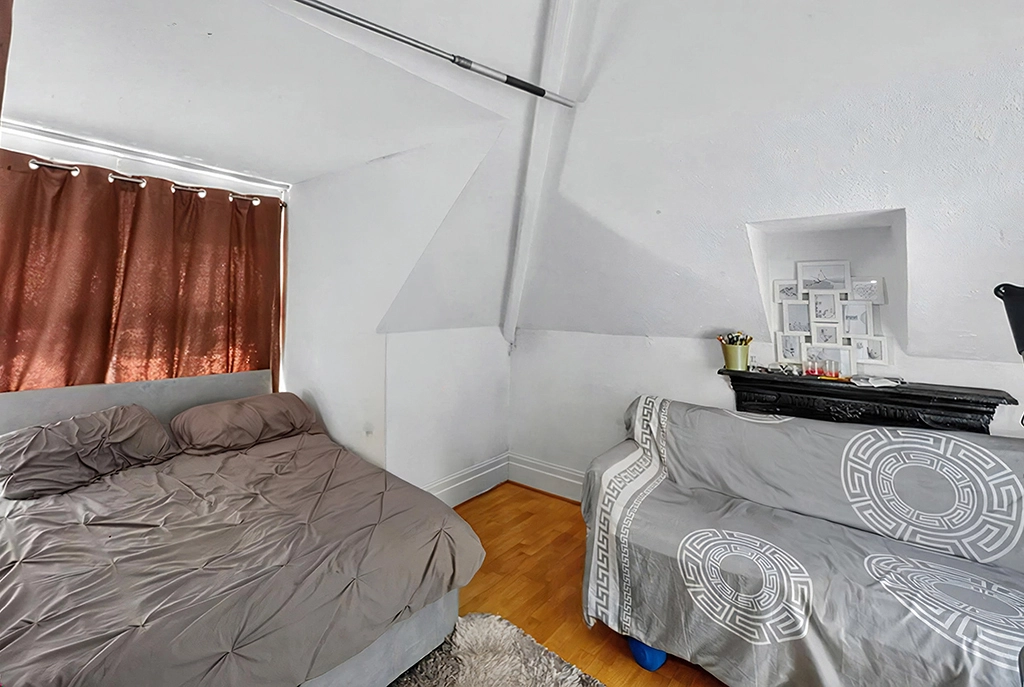 11 bedrooms apartments/flats for sale in Stanthorpe Road, Streatham - SW16 view 10