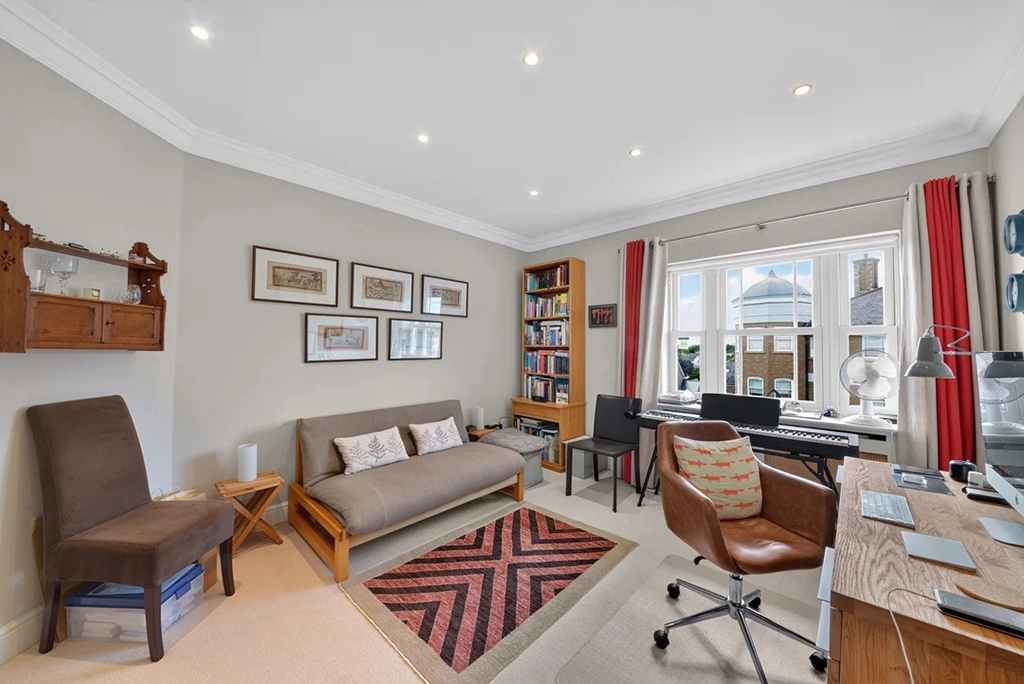 4 bedrooms apartments/flats for sale in Trinity Church Road, Barnes - SW13 view 15