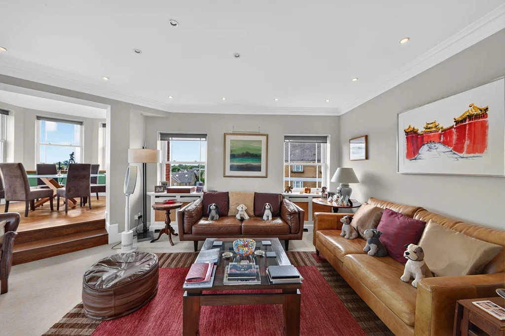 4 bedrooms apartments/flats for sale in Trinity Church Road, Barnes - SW13 view 3