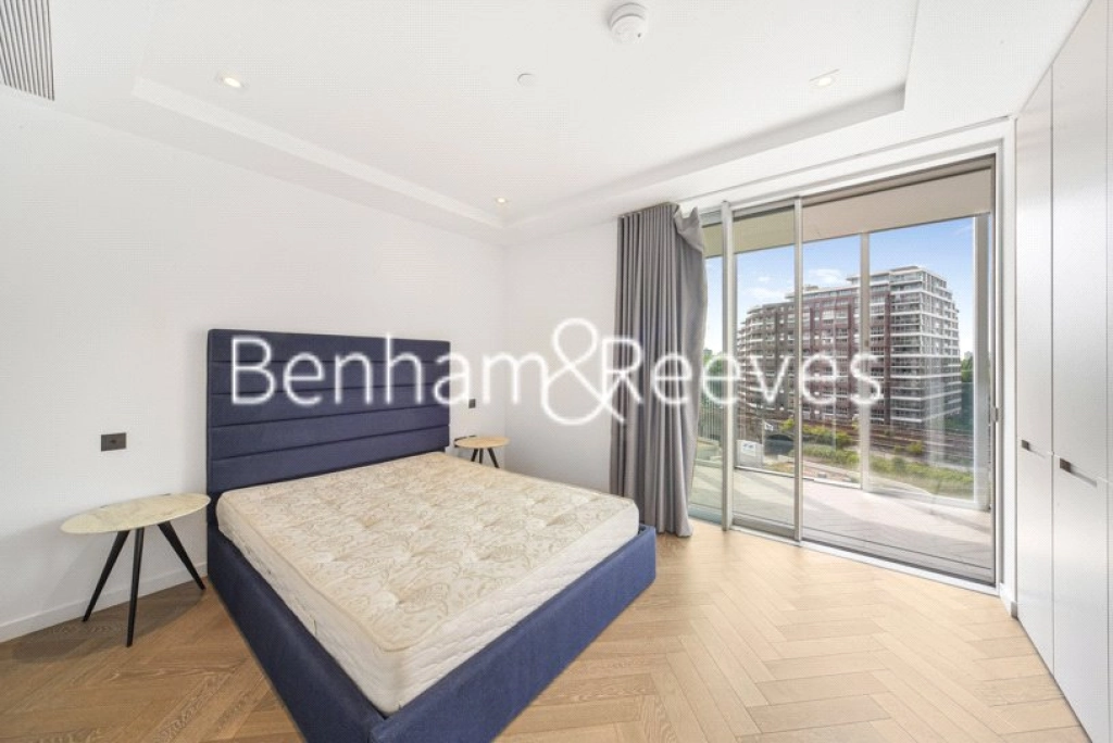 2 bedrooms apartments/flats for sale in Circus Road West, London - SW11 view 4