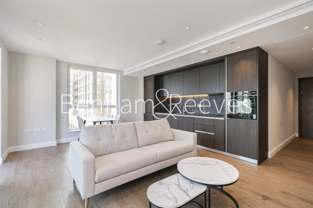 2 bedrooms apartments/flats for sale in Gasholder Place, London - SE11 view 6