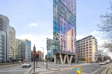 Saffron Central Square, Croydon - CR0 view 10