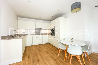 Cherry Orchard Road, Croydon - CR0 view 4
