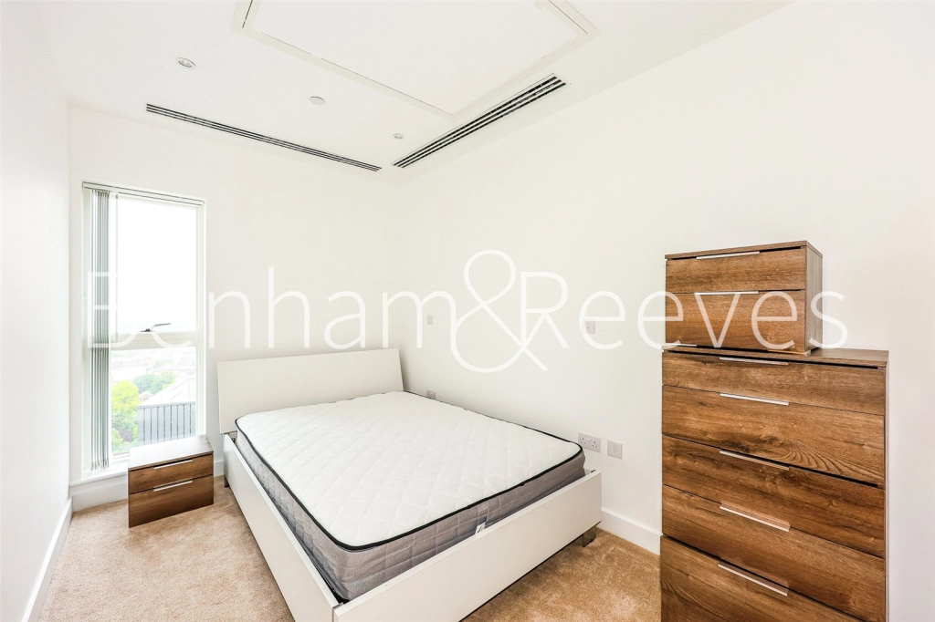 2 bedrooms apartments/flats for sale in Cherry Orchard Road, Croydon - CR0 view 7