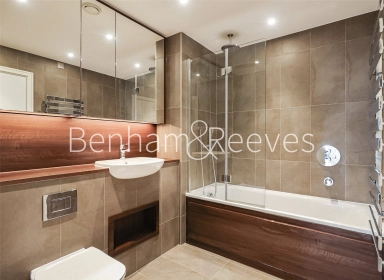 Wandsworth Road, London - SW8 view 7