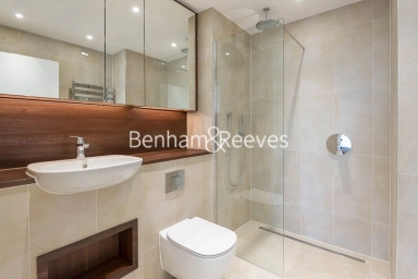 Wandsworth Road, London - SW8 view 7