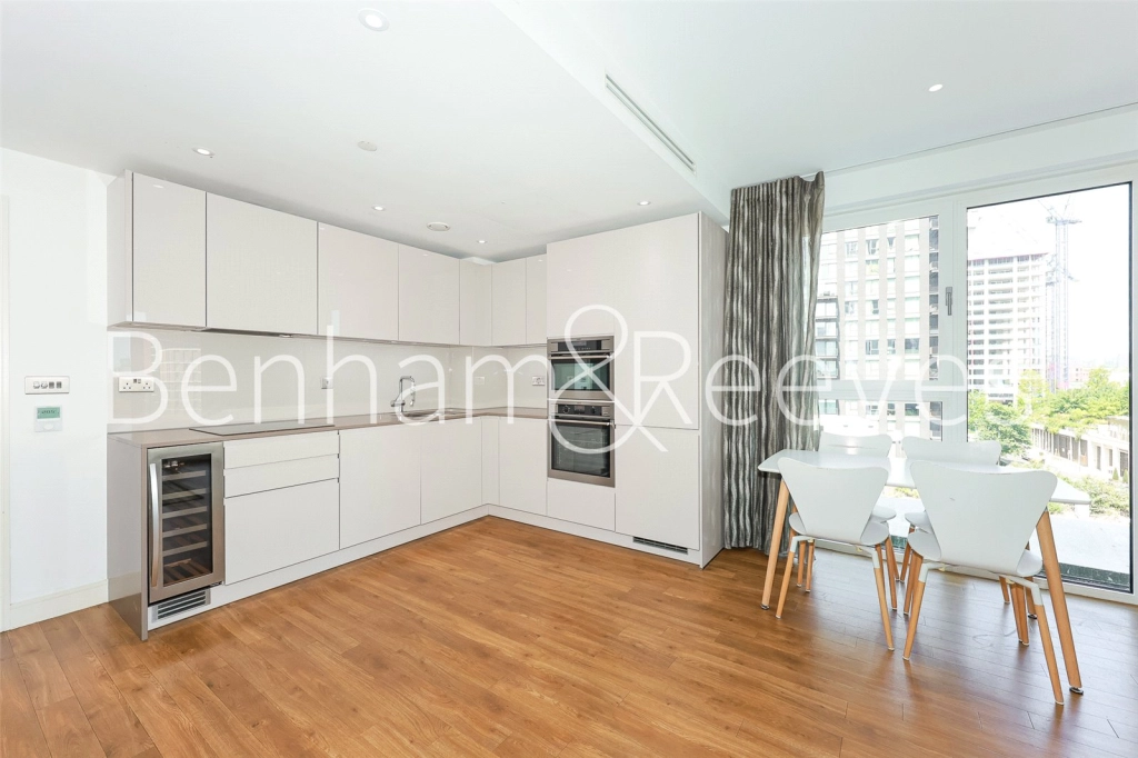 2 bedrooms apartments/flats for sale in Wandsworth Road, London - SW8 view 5