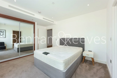 Wandsworth Road, London - SW8 view 6