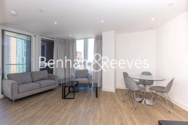 Wandsworth Road, London - SW8 view 4