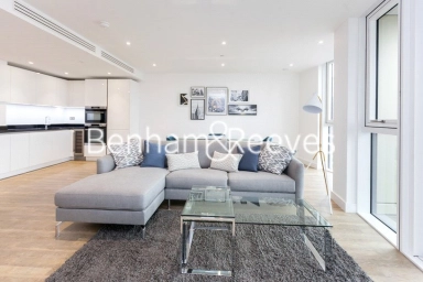 Wandsworth Road, London - SW8 view 1