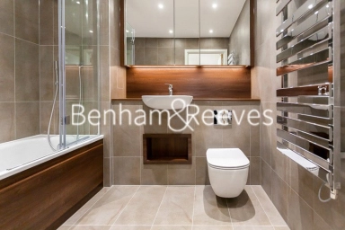 Wandsworth Road, London - SW8 view 9