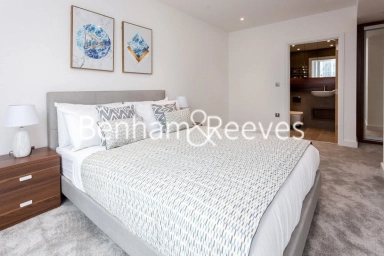 Wandsworth Road, London - SW8 view 6