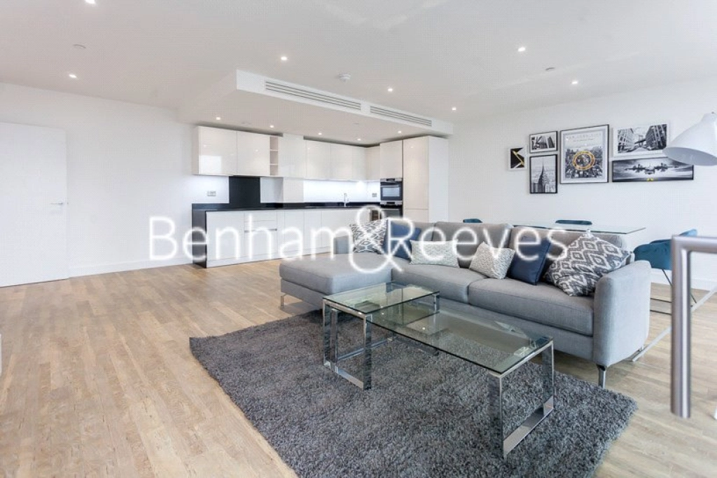 3 bedrooms apartments/flats for sale in Wandsworth Road, London - SW8 view 5