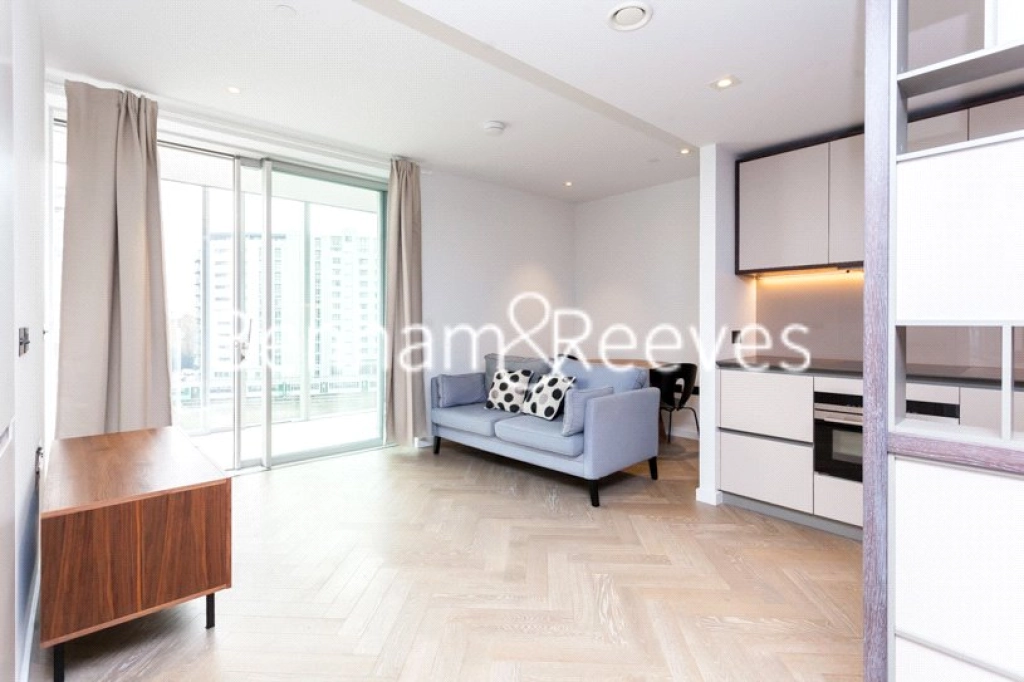 1 bedroom apartments/flats for sale in Circus Road West, London - SW11 view 3