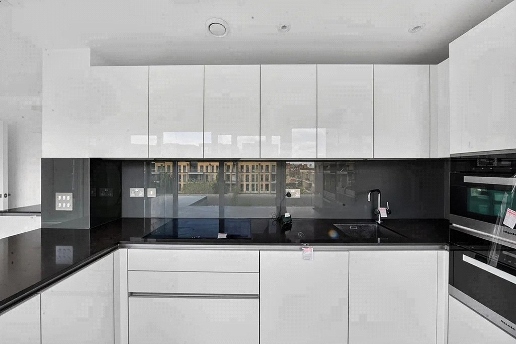3 bedrooms apartments/flats for sale in Central Avenue, Imperial Wharf - SW6 view 11