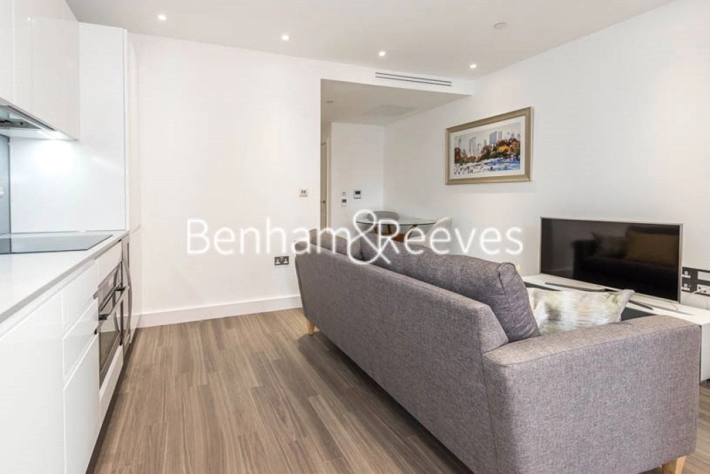 1 bedroom apartments/flats for sale in Wandsworth Road, London - SW8 view 4
