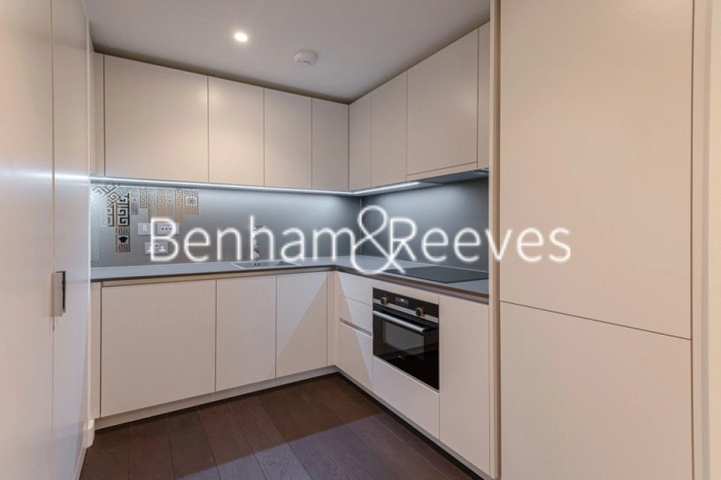 2 bedrooms apartments/flats for sale in Bondway, London - SW8 view 2