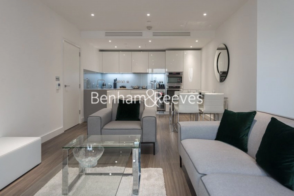 2 bedrooms apartments/flats for sale in Wandsworth Road, London - SW8 view 2