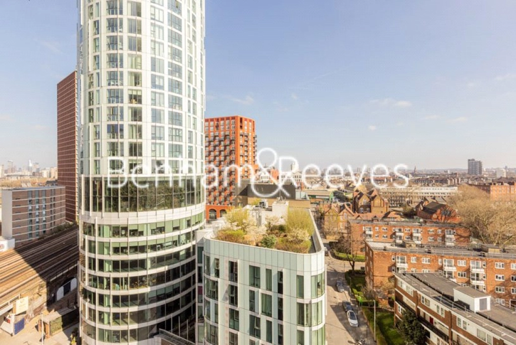 2 bedrooms apartments/flats for sale in Wandsworth Road, London - SW8 view 12