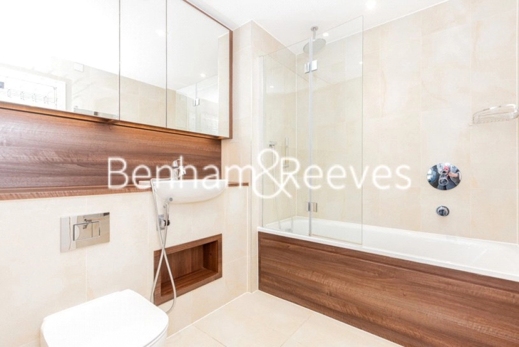 2 bedrooms apartments/flats for sale in Wandsworth Road, London - SW8 view 9