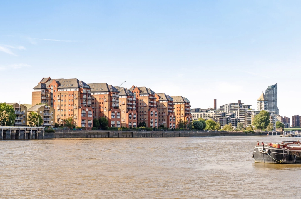 2 bedrooms apartments/flats for sale in William Morris Way, Imperial Wharf - SW6 view 18