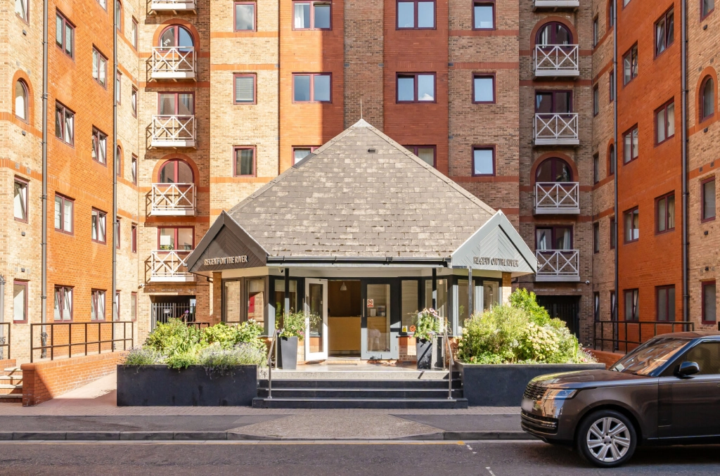 2 bedrooms apartments/flats for sale in William Morris Way, Imperial Wharf - SW6 view 17
