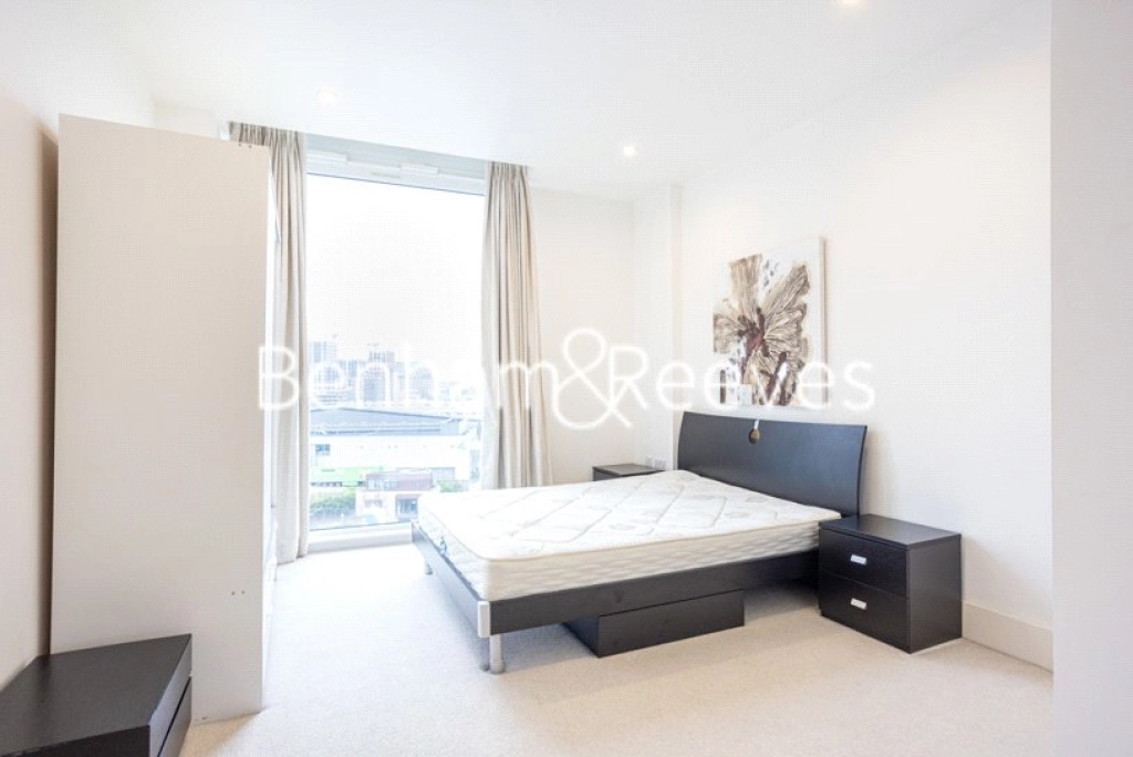 2 bedrooms apartments/flats for sale in Cornell Square, London - SW8 view 8