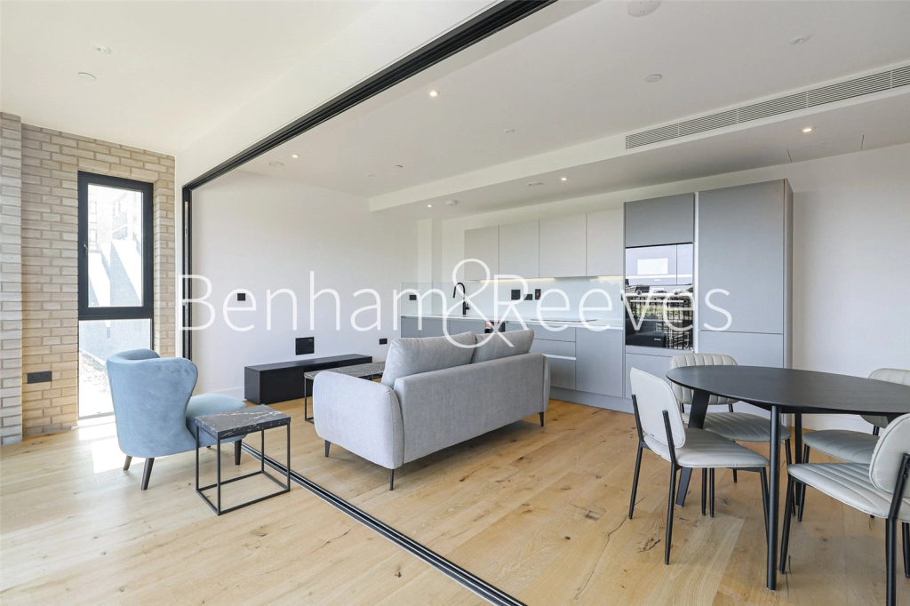 2 bedrooms apartments/flats for sale in Graphite Square, London - SE11 view 2