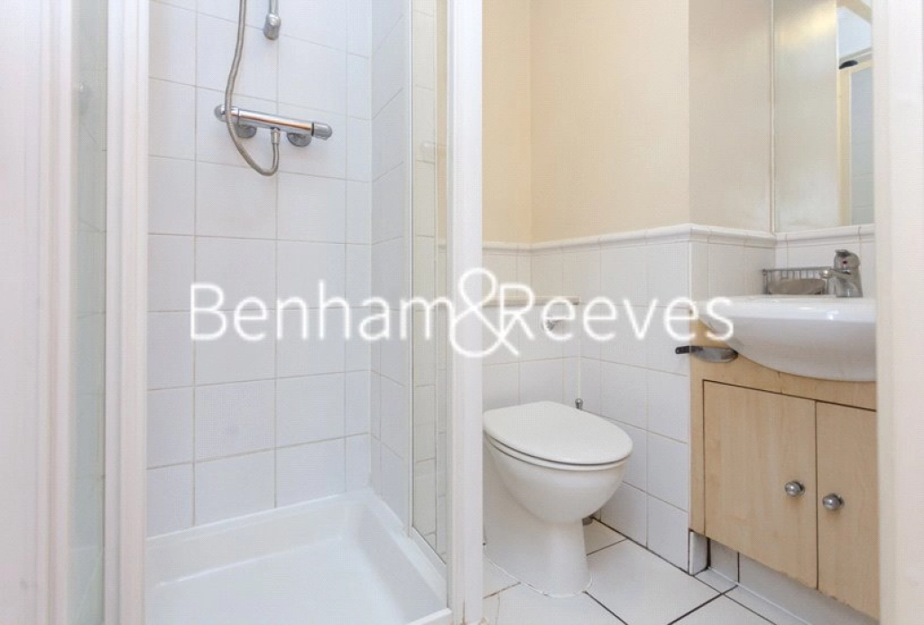 2 bedrooms apartments/flats for sale in Belvedere Road, London - SE1 view 9