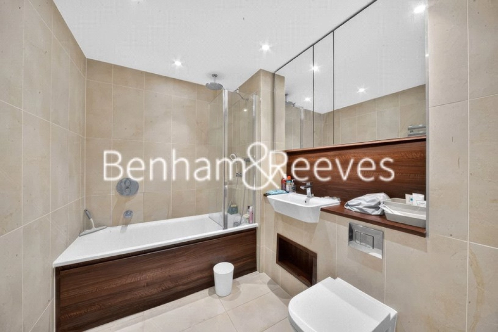2 bedrooms apartments/flats for sale in Hebden Place, London - SW8 view 11
