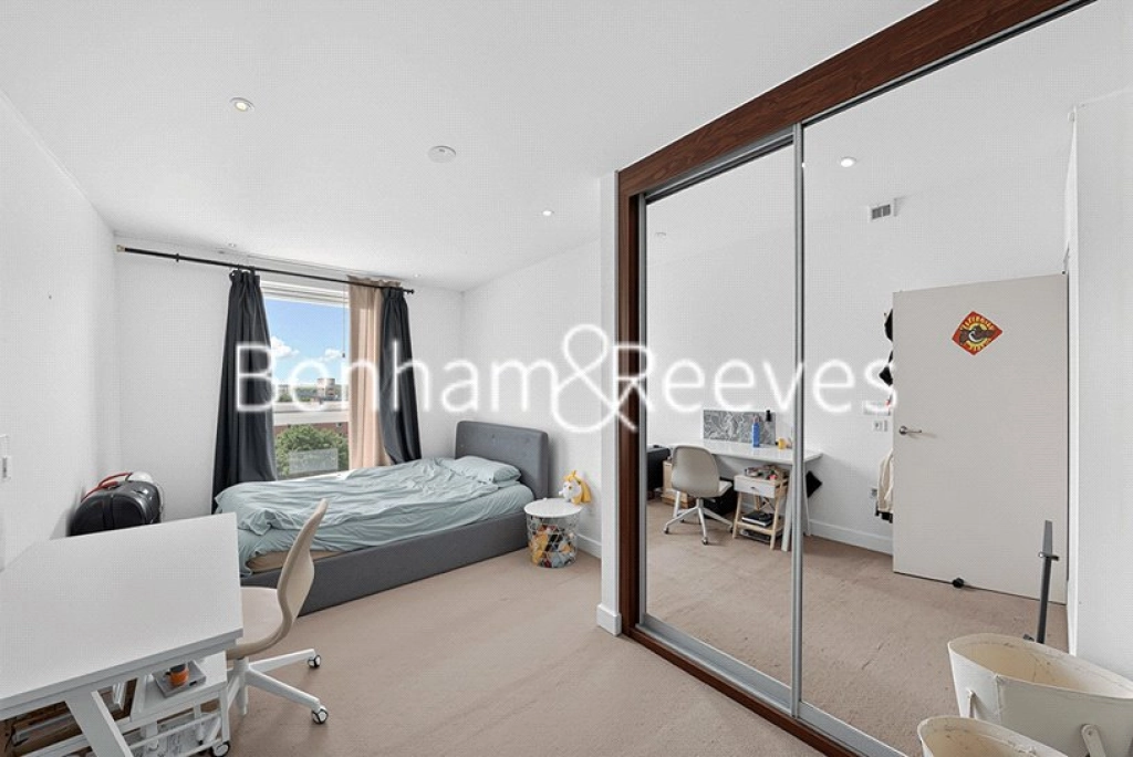 2 bedrooms apartments/flats for sale in Hebden Place, London - SW8 view 12