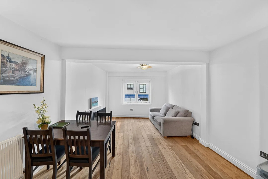 1 bedroom apartments/flats for sale in King Street, Hammersmith - W6 view 6
