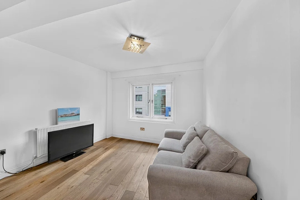 1 bedroom apartments/flats for sale in King Street, Hammersmith - W6 view 7